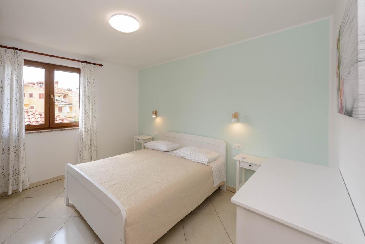 Apartments Milar Ровінь Екстер'єр фото